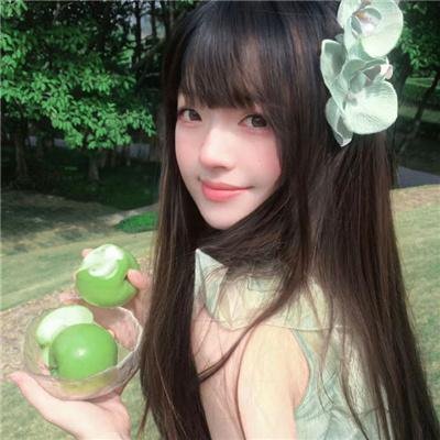 弱比少男闯女校
